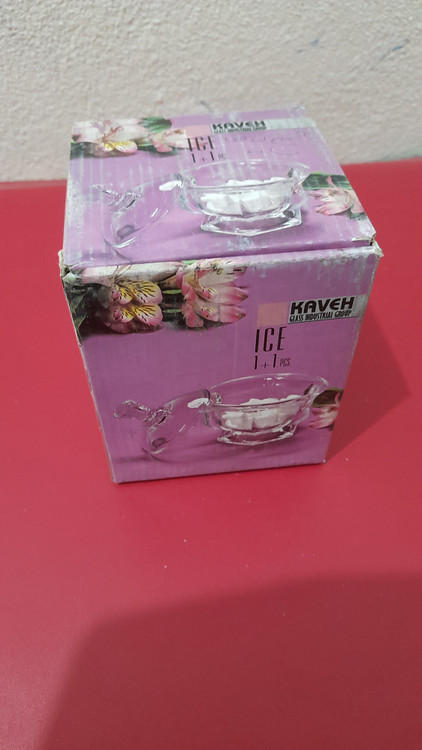 قندان شیشه ای به همراه کارتن